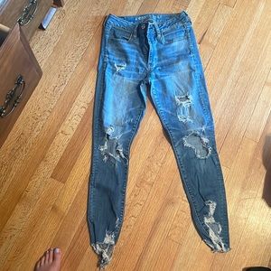 American eagle size 4 mid rise jeans